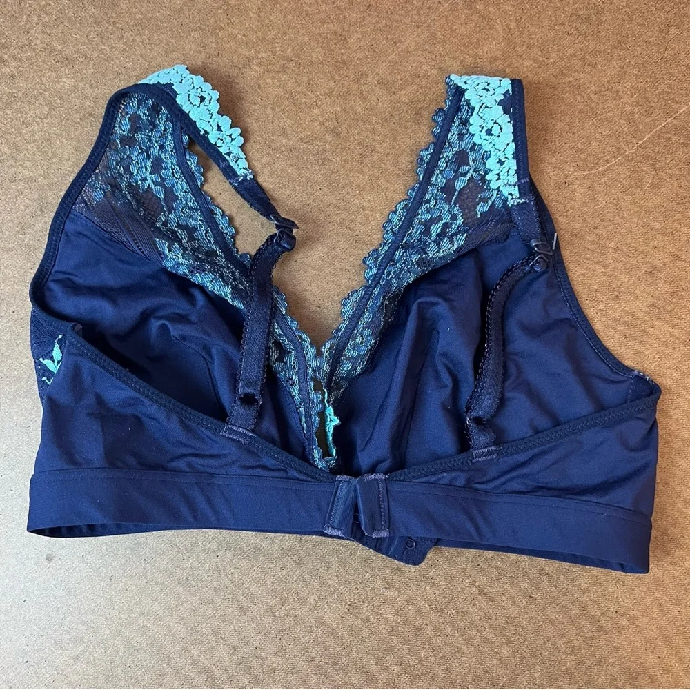 Wacoal Embrace Lace Wire Free Bralette, size 40